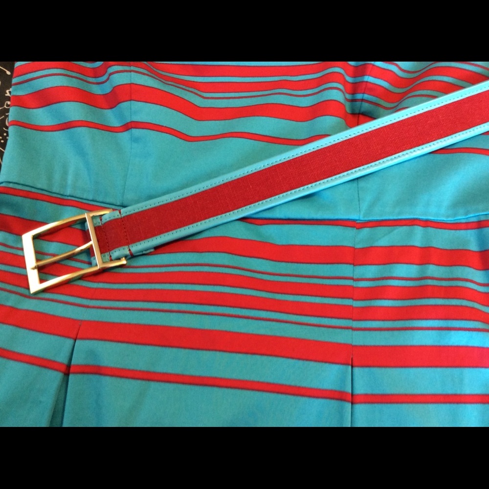 Dress - Picture 6 of 6